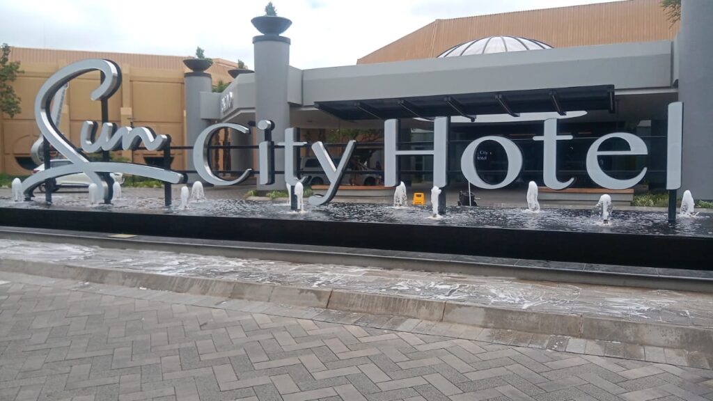 Siyazuza em tourism sun city hotel